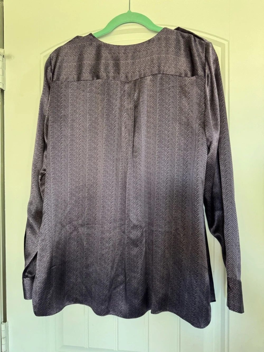 Brooks Brothers 100% Silk Lavender Herringbone Button Front Blouse